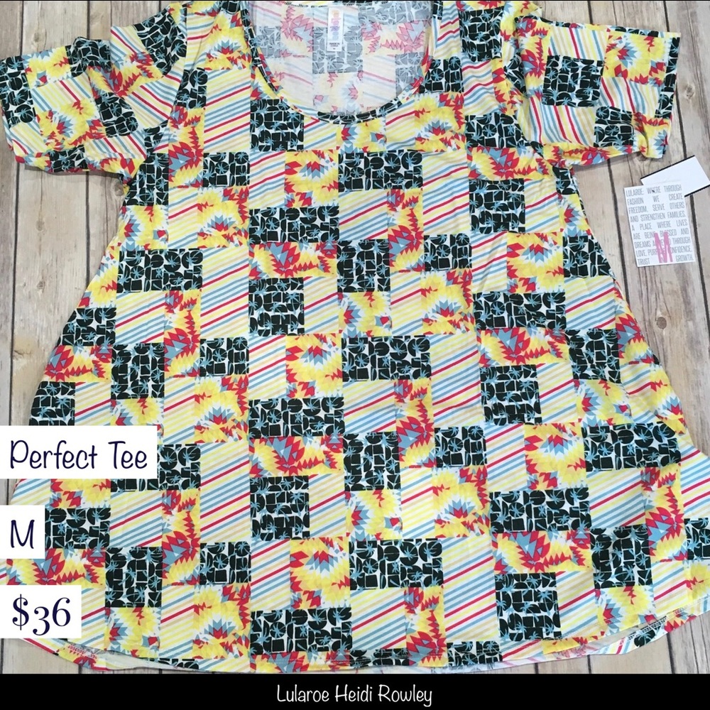 New with tags Lularoe Med Perfect Tee